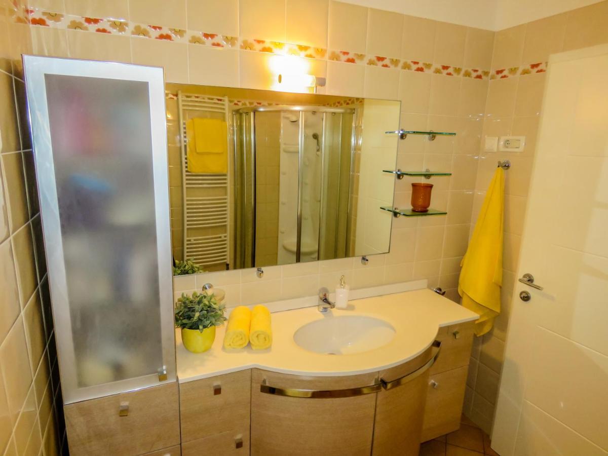 Apartment Palmic ลอฟราน ภายนอก รูปภาพ